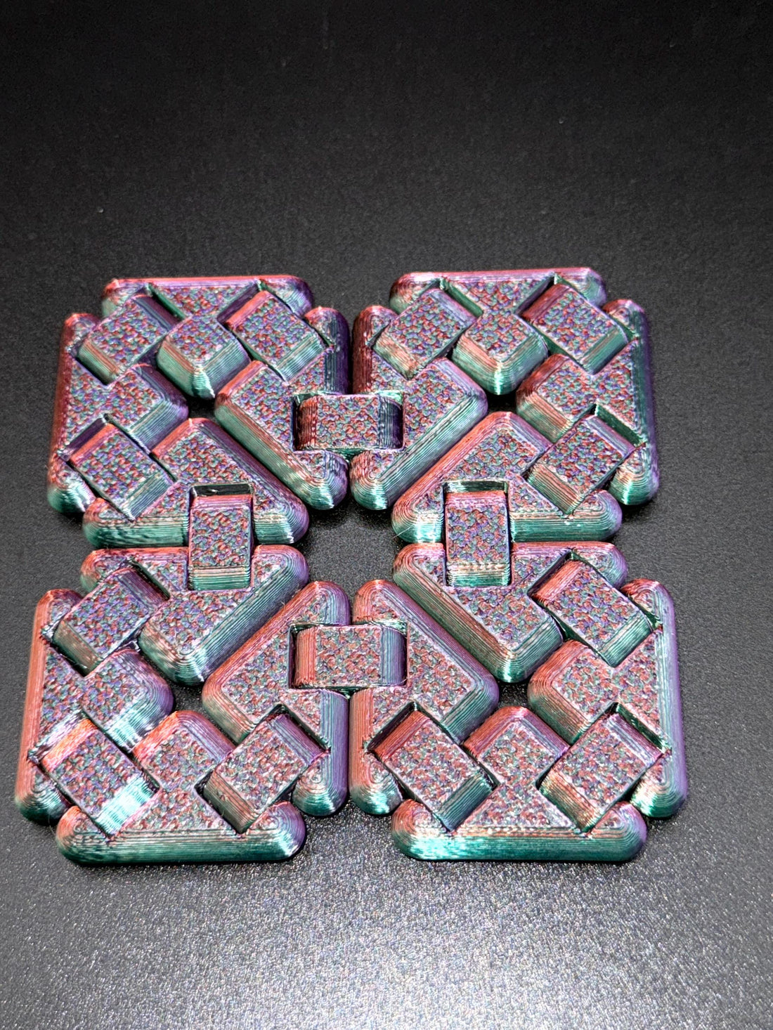 3D Printed Flippy Flappy Fidget Toy: Geometric Folding Desk Toy