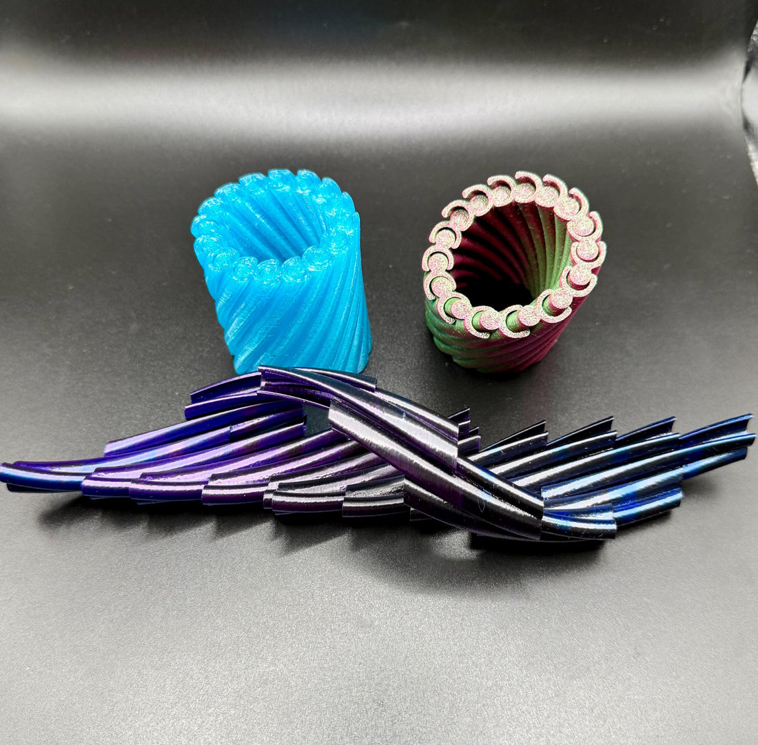 TwistFlow Cylinder – 3D Printed Expanding & Collapsing Spiral Toy